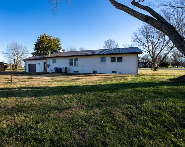 $779,000 | 2194 Hampshire Pike, Columbia, TN 38401