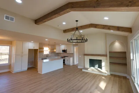 $779,000 | 2194 Hampshire Pike, Columbia, TN 38401