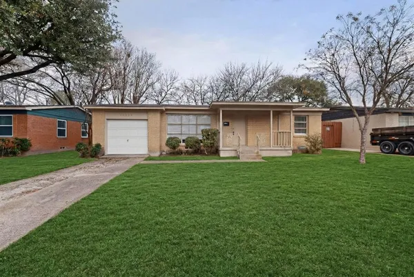 $1,750 | 10841 Ruth Ann Drive, Dallas, TX 75228