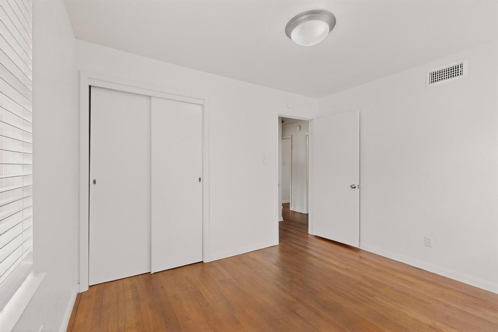 10841 Ruth Ann Drive Dallas, TX 75228 - Photo 30 of 39