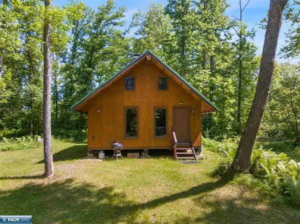 $220,000 | 4372 Vermilion Trail, Gilbert, MN 55741