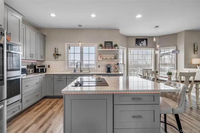 $825,000 | 140 Gate Schoolhouse Road, New Hampton, NY 10958