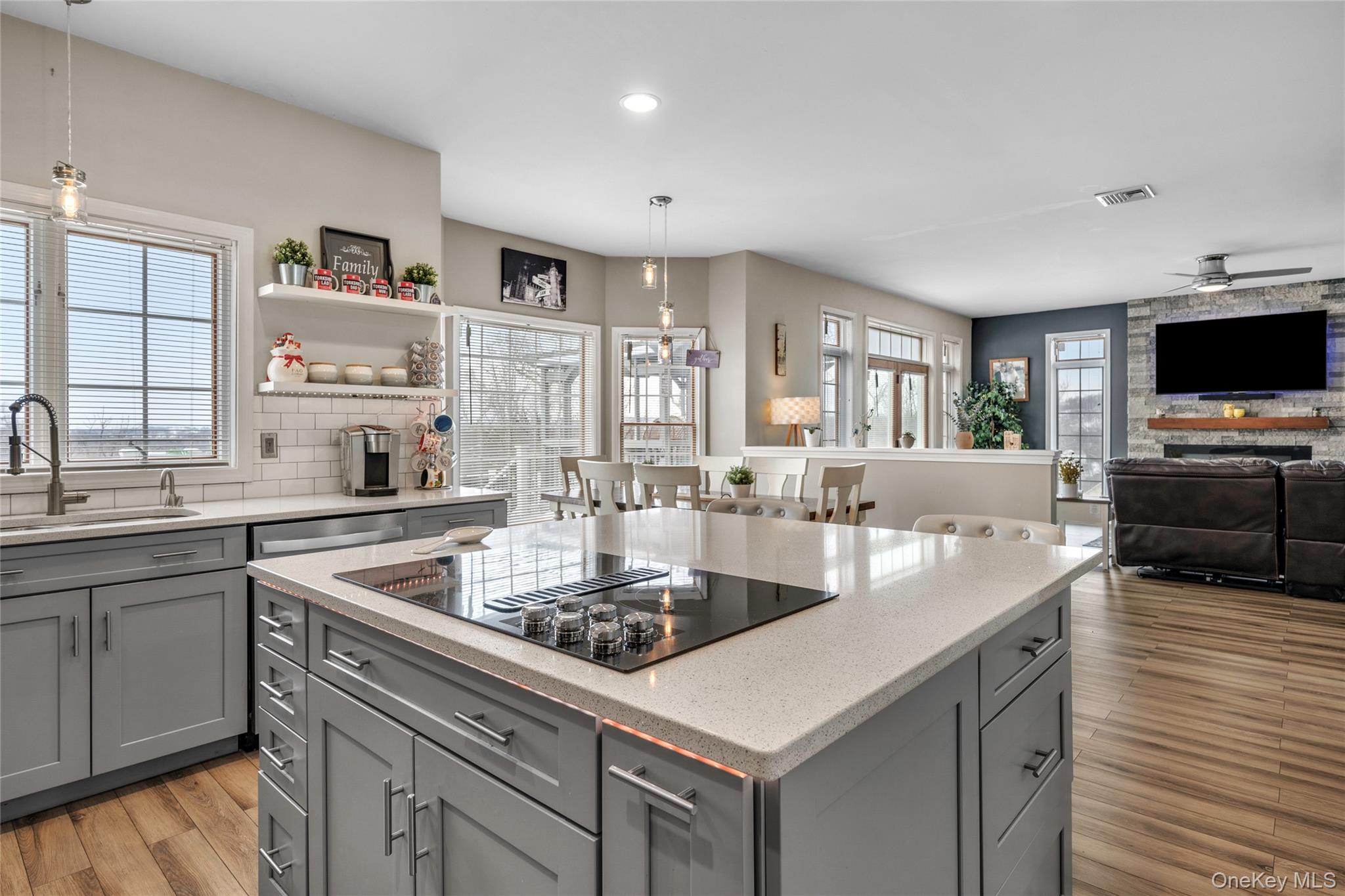 140 Gate Schoolhouse Road New Hampton, NY 10958 - Photo 17 of 47