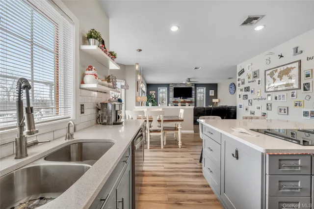 $825,000 | 140 Gate Schoolhouse Road, New Hampton, NY 10958