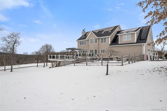 $825,000 | 140 Gate Schoolhouse Road, New Hampton, NY 10958