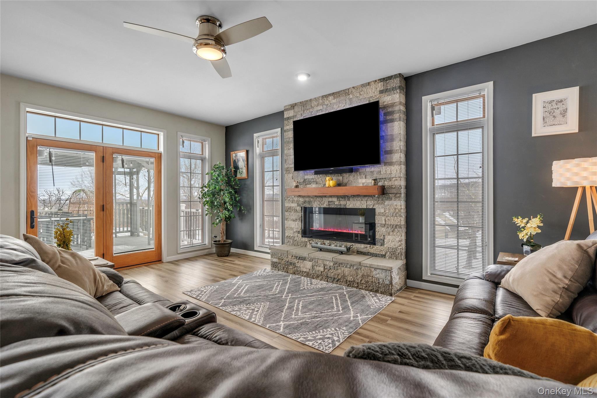 140 Gate Schoolhouse Road New Hampton, NY 10958 - Photo 10 of 47