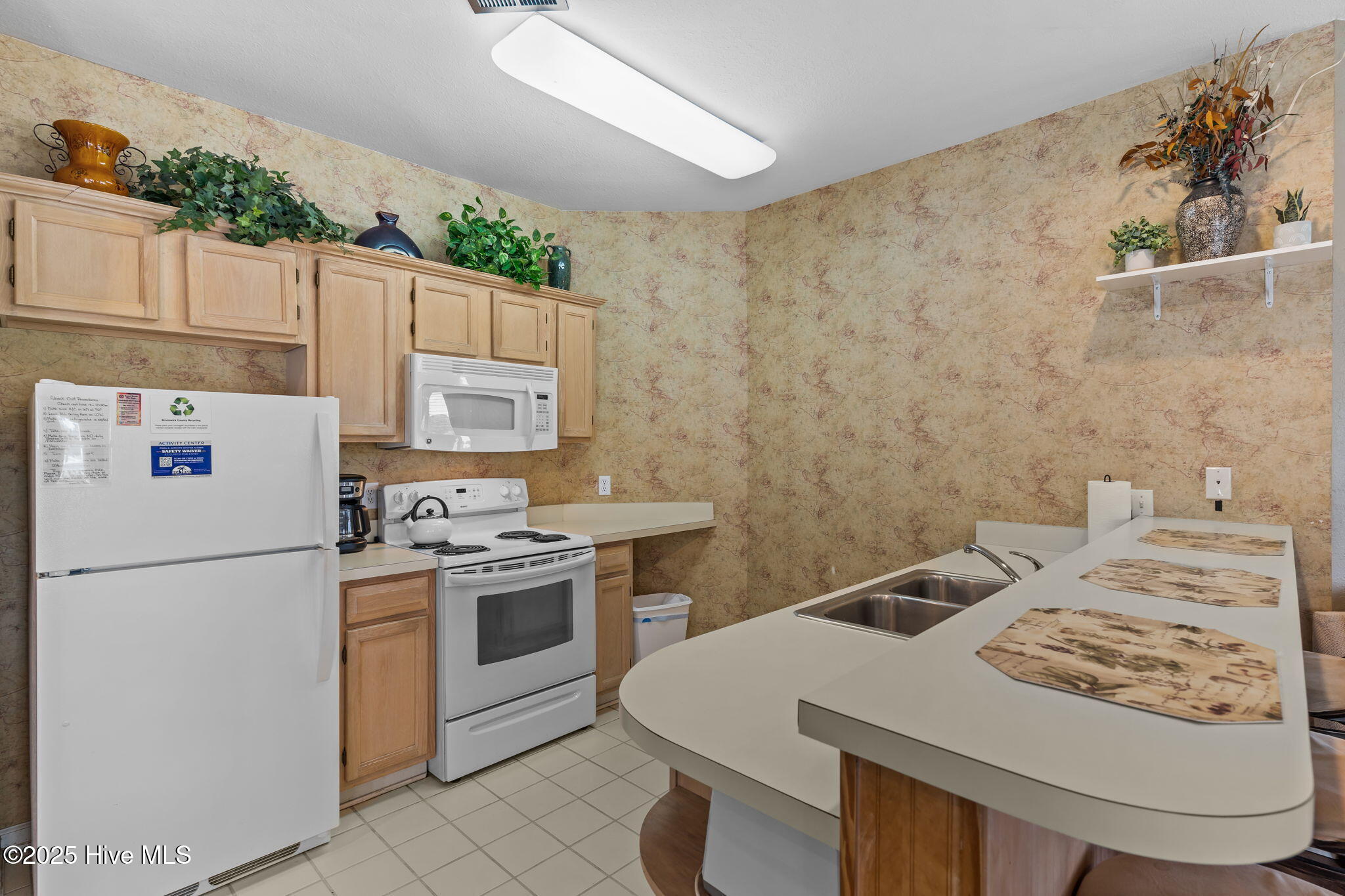 213 Kings Trail, Unit 1004 Sunset Beach, NC 28468 - Photo 12 of 56 25-web-or-mls-BTS09007