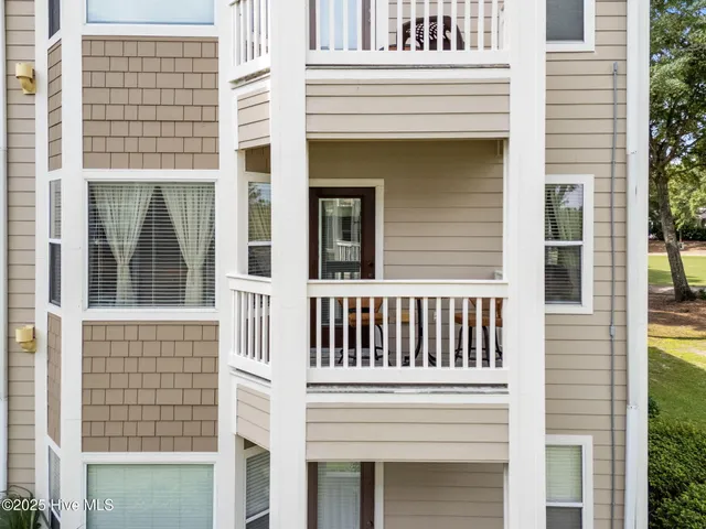 $295,000 | 213 Kings Trail, Unit 1004, Sunset Beach, NC 28468