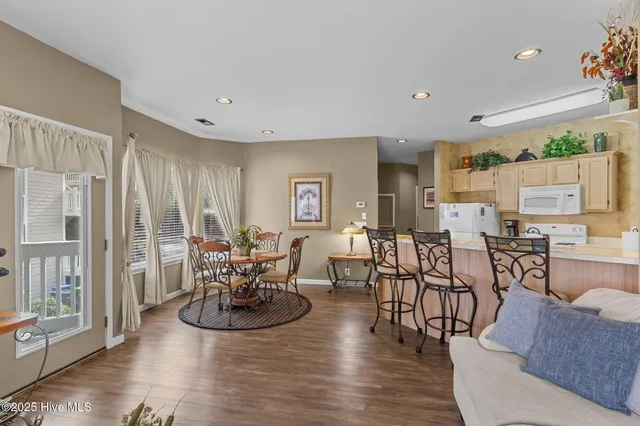 $295,000 | 213 Kings Trail, Unit 1004, Sunset Beach, NC 28468