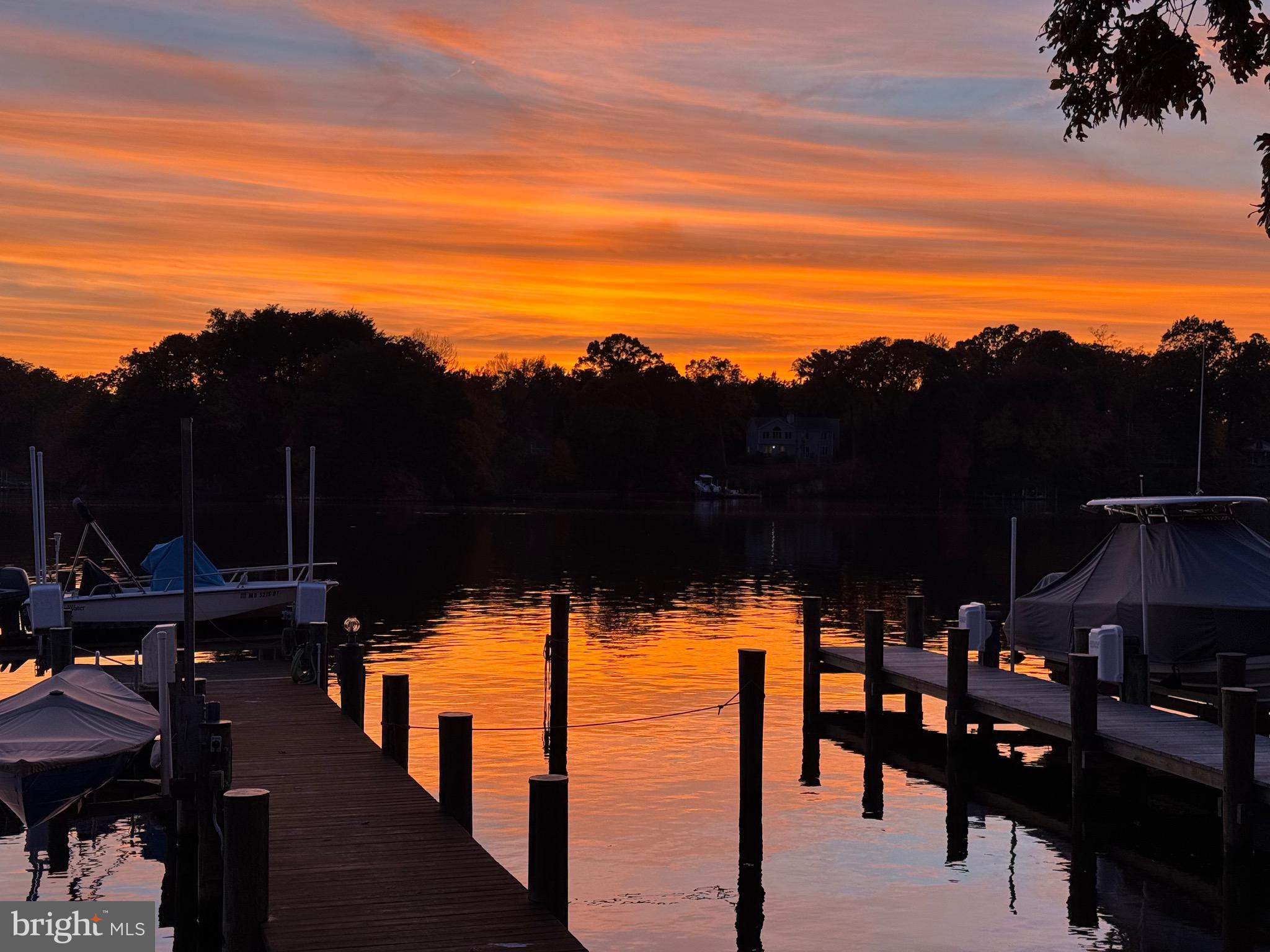 336 Riverside Drive Pasadena, MD 21122 - Photo 2 of 39 Westerly Sunset water views