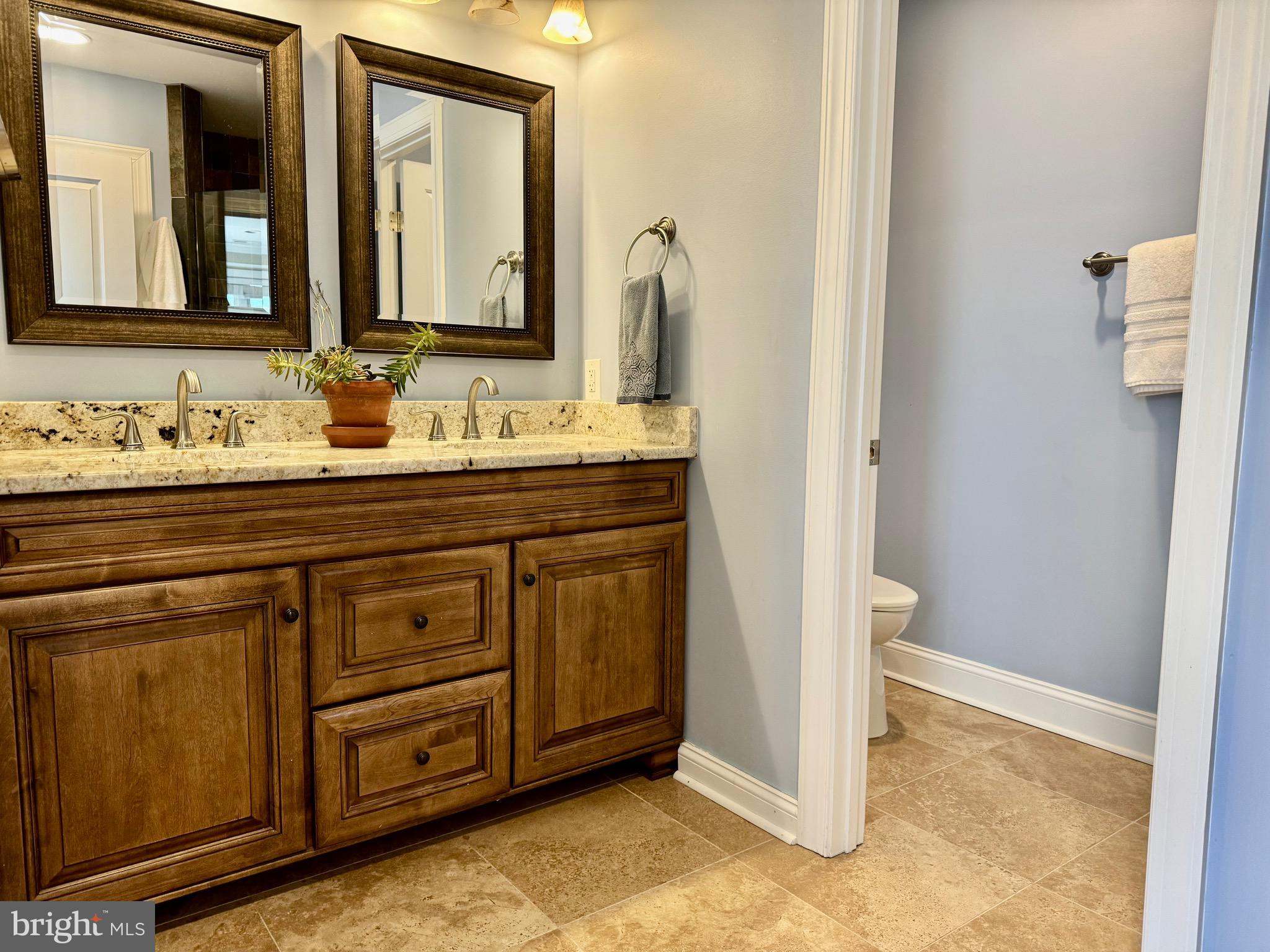 336 Riverside Drive Pasadena, MD 21122 - Photo 30 of 39 Primary Bath