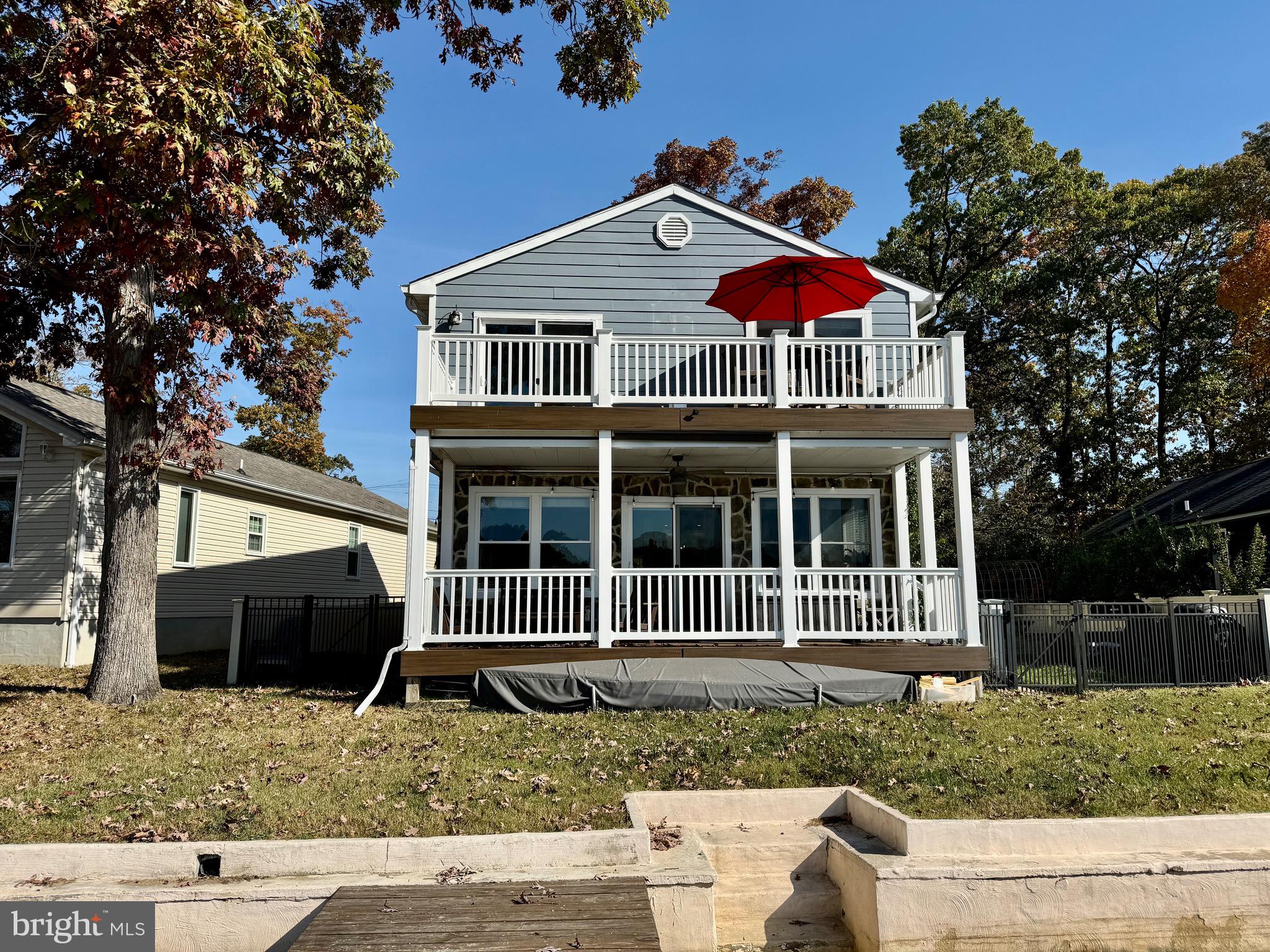 336 Riverside Drive Pasadena, MD 21122 - Photo 37 of 39 Rear waterside elevation