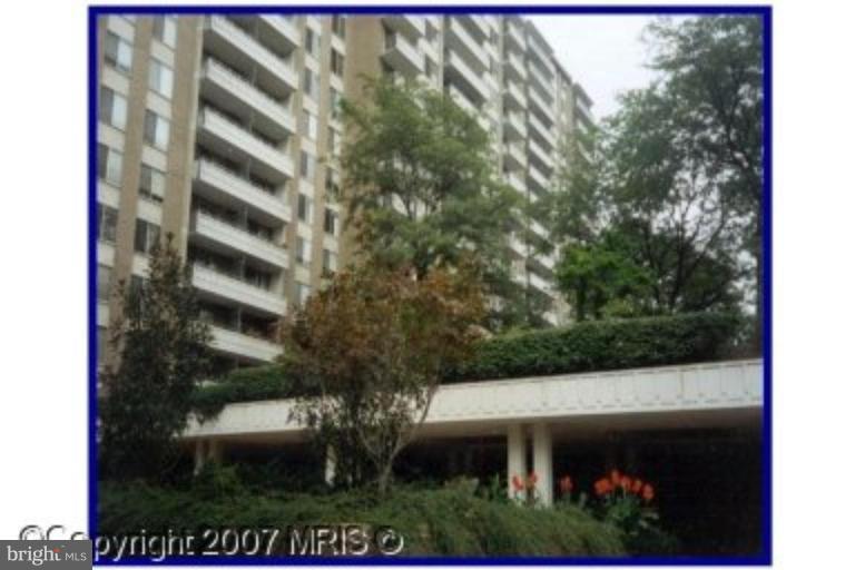 5101 River Road, Unit 1112 Bethesda, MD 20816 - Photo 1 of 18 Exterior (Main)