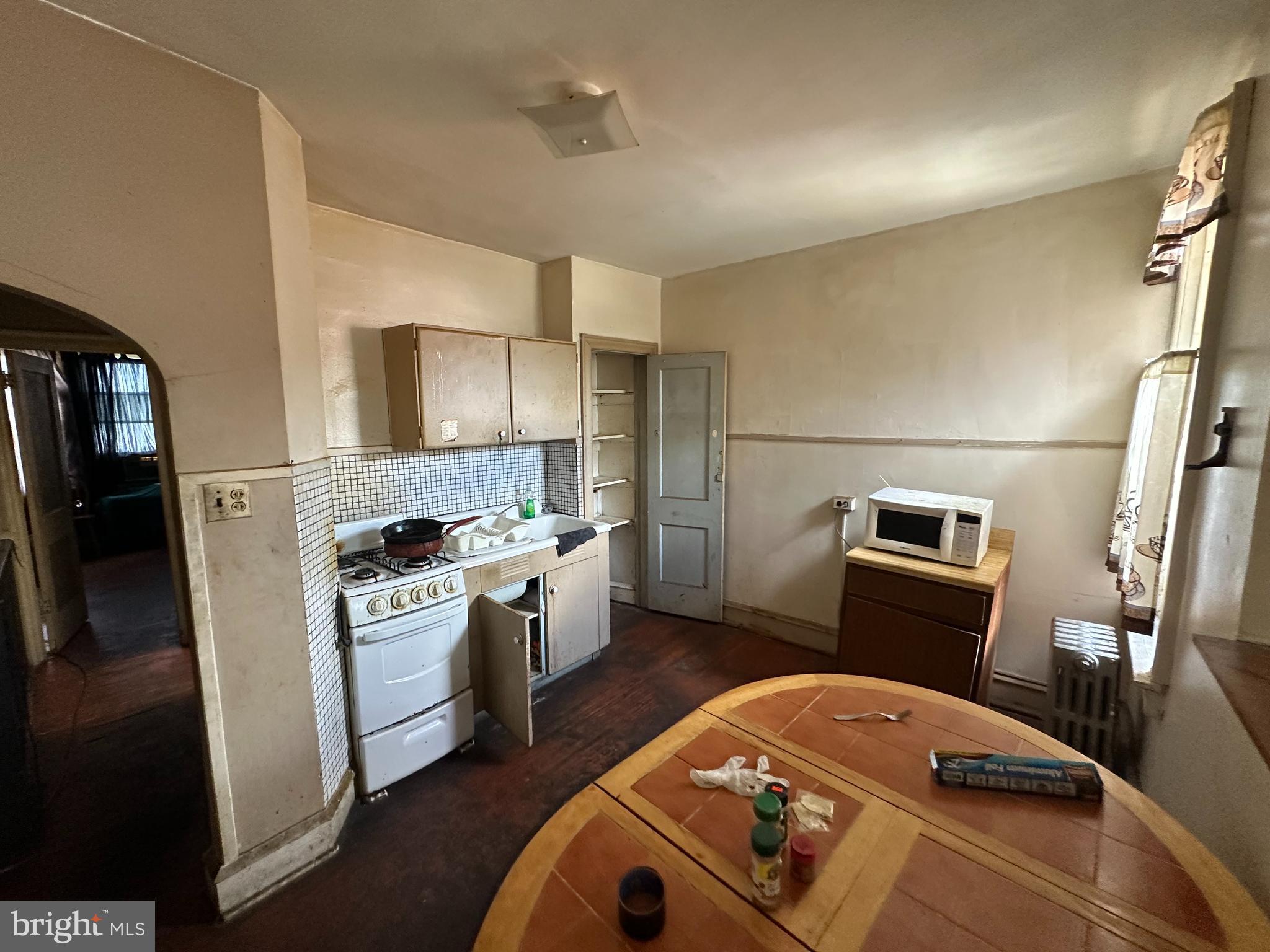 4753 Rorer Street Philadelphia, PA 19120 - Photo 10 of 17