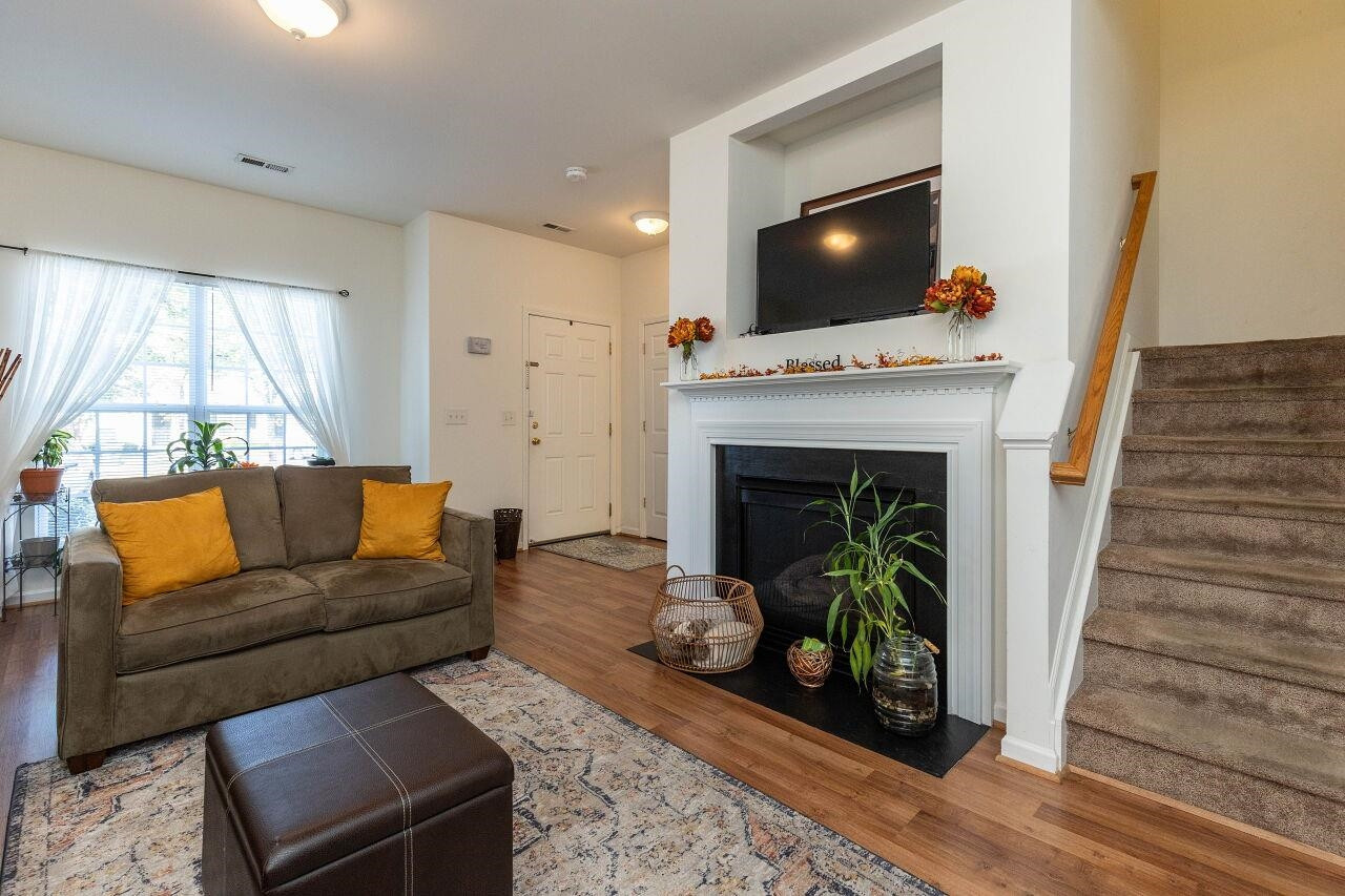 30 Sharpstone Lane Durham, NC 27703 - Photo 8 of 30 Photo 8