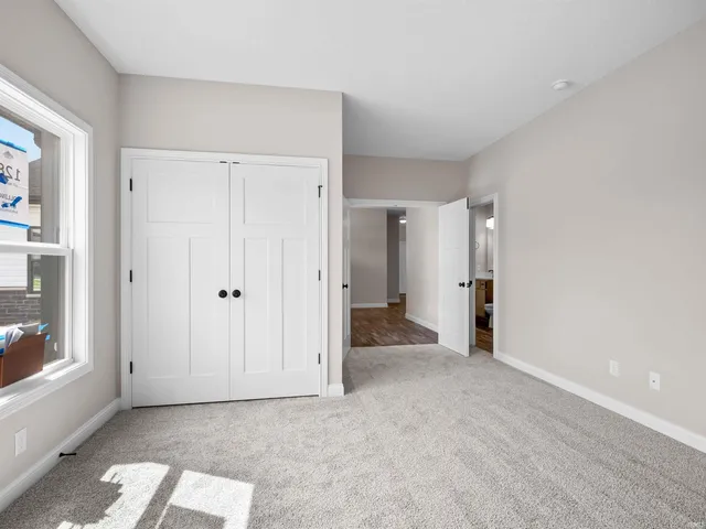 $449,900 | 16927 Hillsong Lane, Huntertown, IN 46748