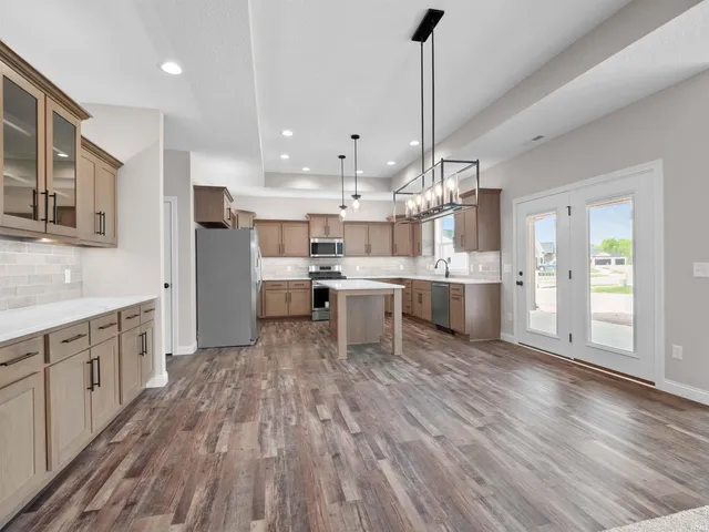 $449,900 | 16927 Hillsong Lane, Huntertown, IN 46748