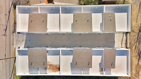 $4,200 | 1731 North Fitzhugh Avenue, Unit 1, Dallas, TX 75204