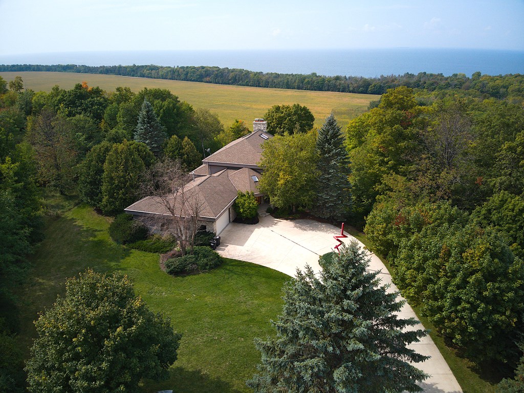 7445 Meadow Bluff Road Egg Harbor, WI 54209 - Photo 4 of 14