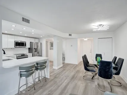 $289,000 | 200 Leslie Drive, Unit 723, Hallandale Beach, FL 33009