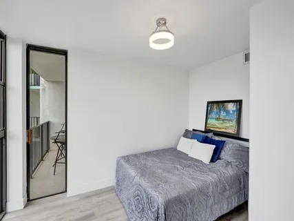 $289,000 | 200 Leslie Drive, Unit 723, Hallandale Beach, FL 33009