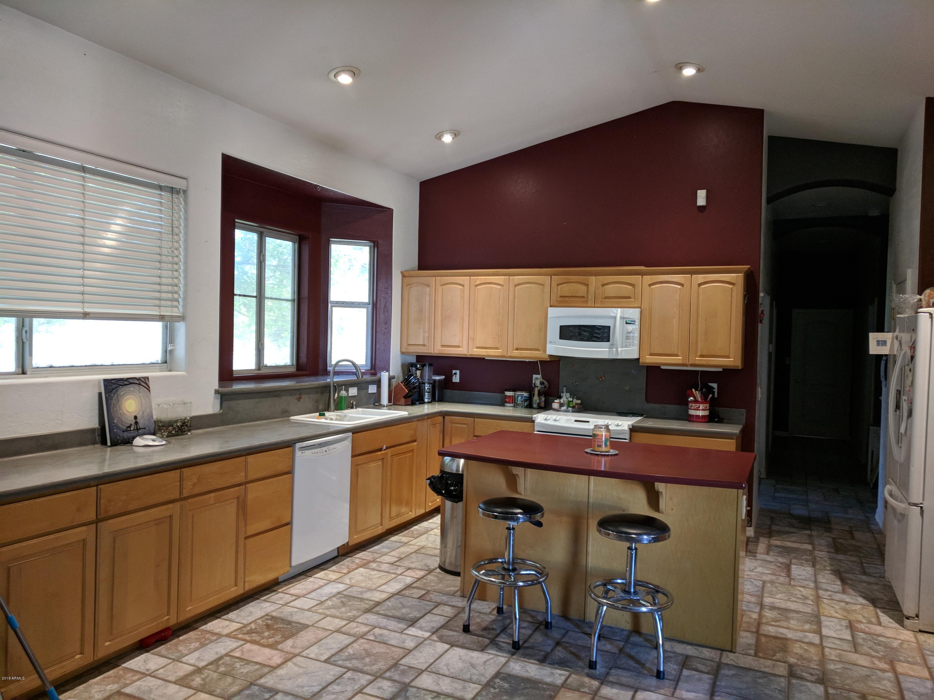 15522 East Via Del Rancho Gilbert, AZ 85298 - Photo 10 of 43 IMG_20180503_120221