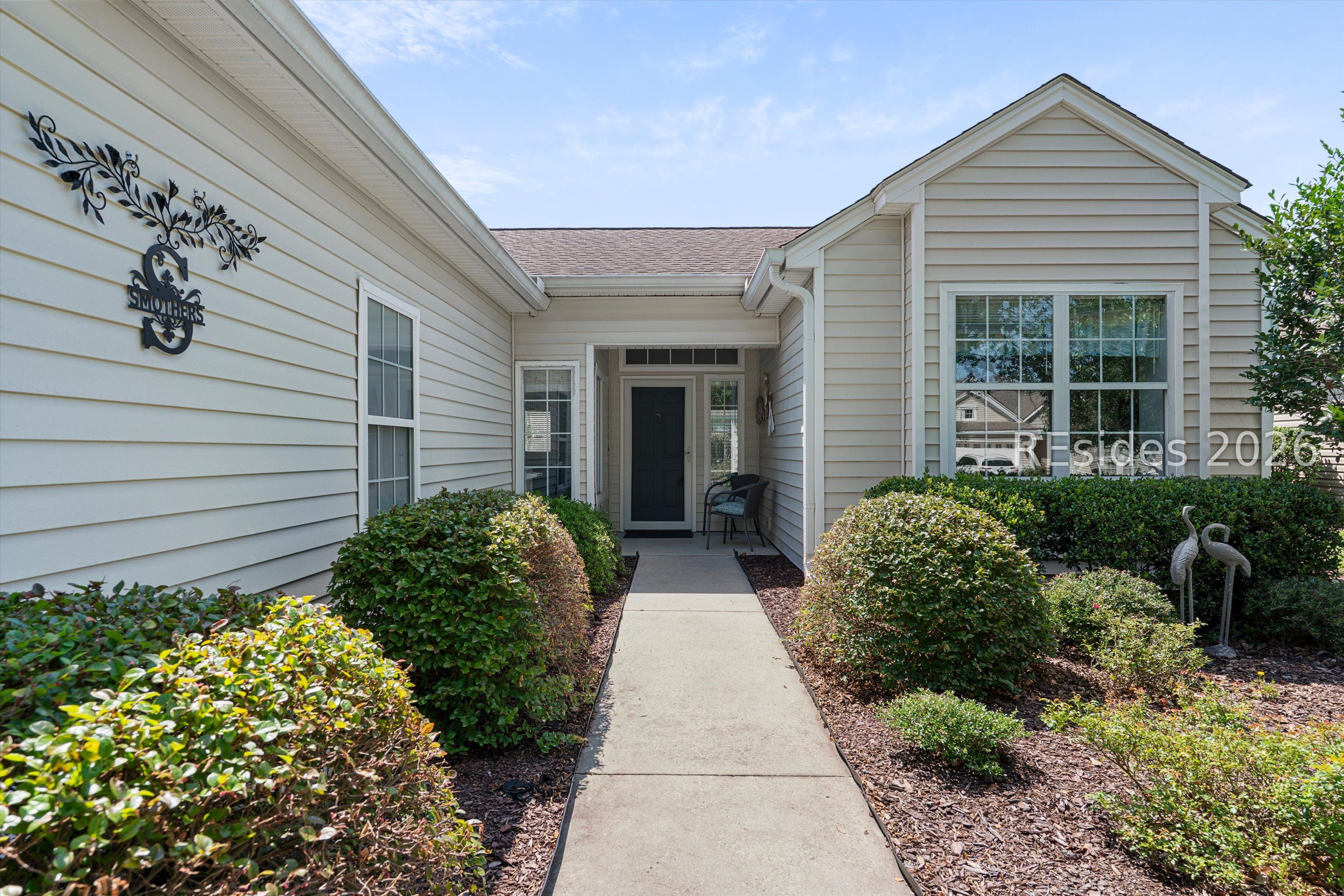 214 Colonel Thomas Heyward Road Bluffton, SC 29909 - Photo 2 of 31
