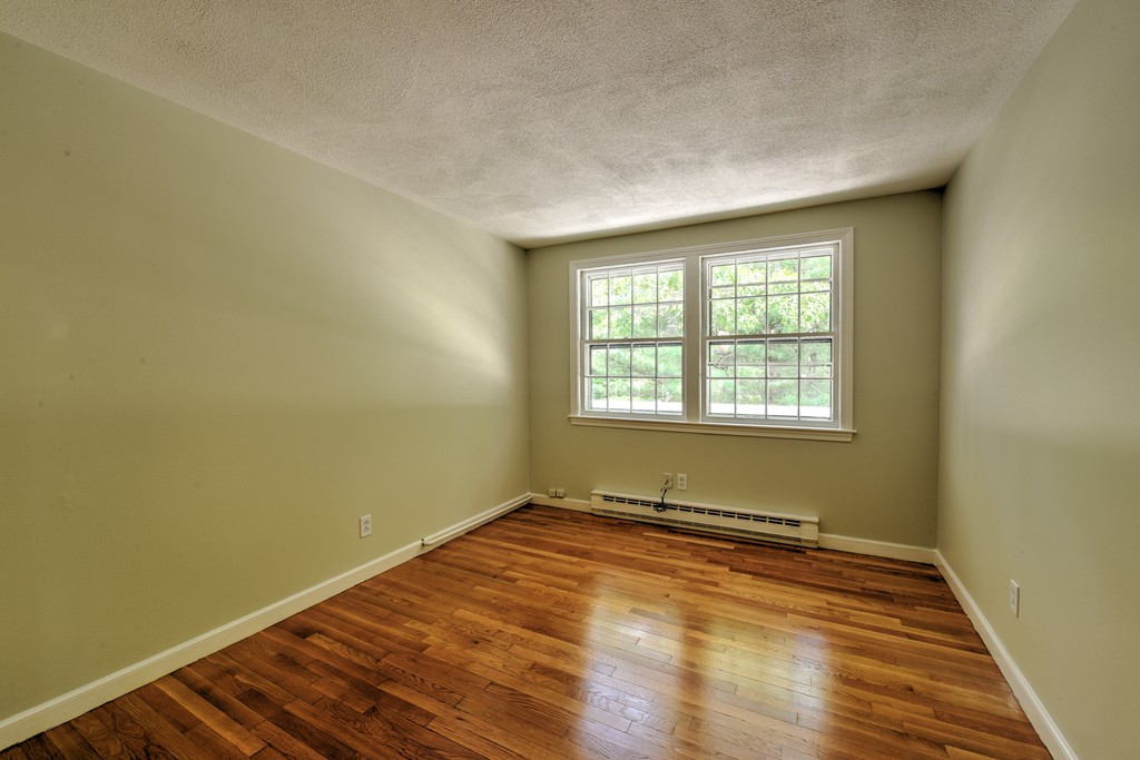 16 Thatcher Road Plymouth, MA 02360 - Photo 15 of 30 Gallery Image 15