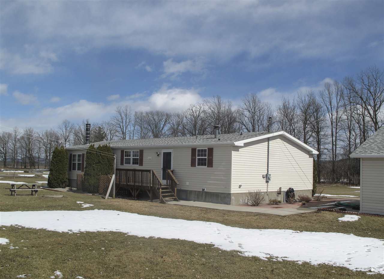 435 Hawkins Road Ferrisburgh, VT 05456 - Photo 2 of 20