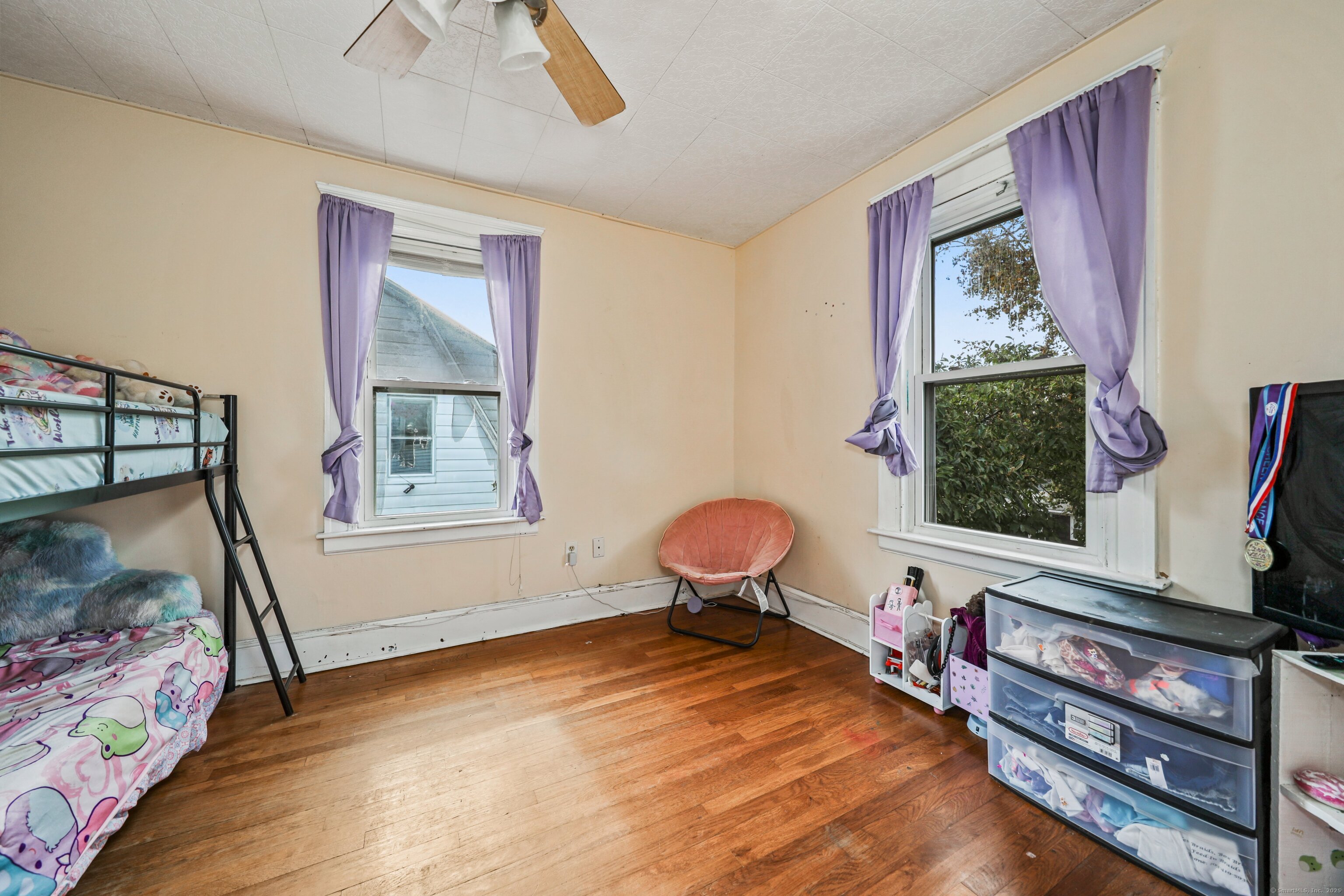 263 Atwood Avenue Waterbury, CT 06705 - Photo 21 of 36