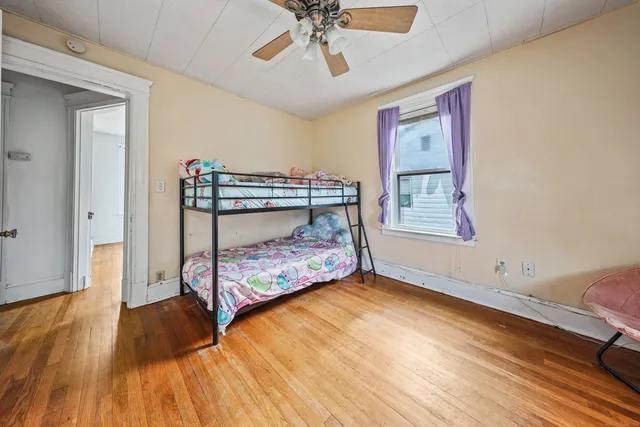 a bedroom with bunk bed
