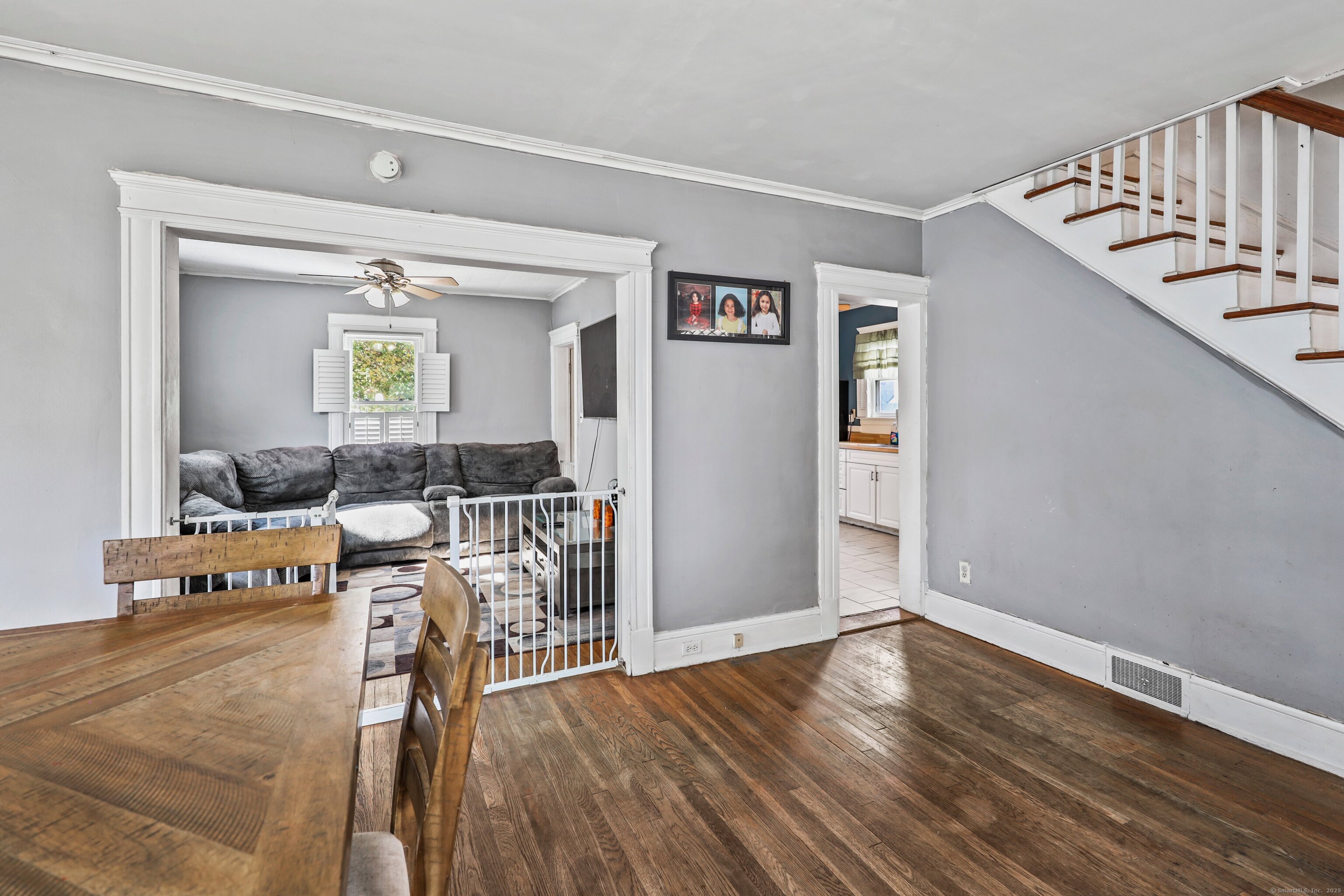 263 Atwood Avenue Waterbury, CT 06705 - Photo 8 of 36