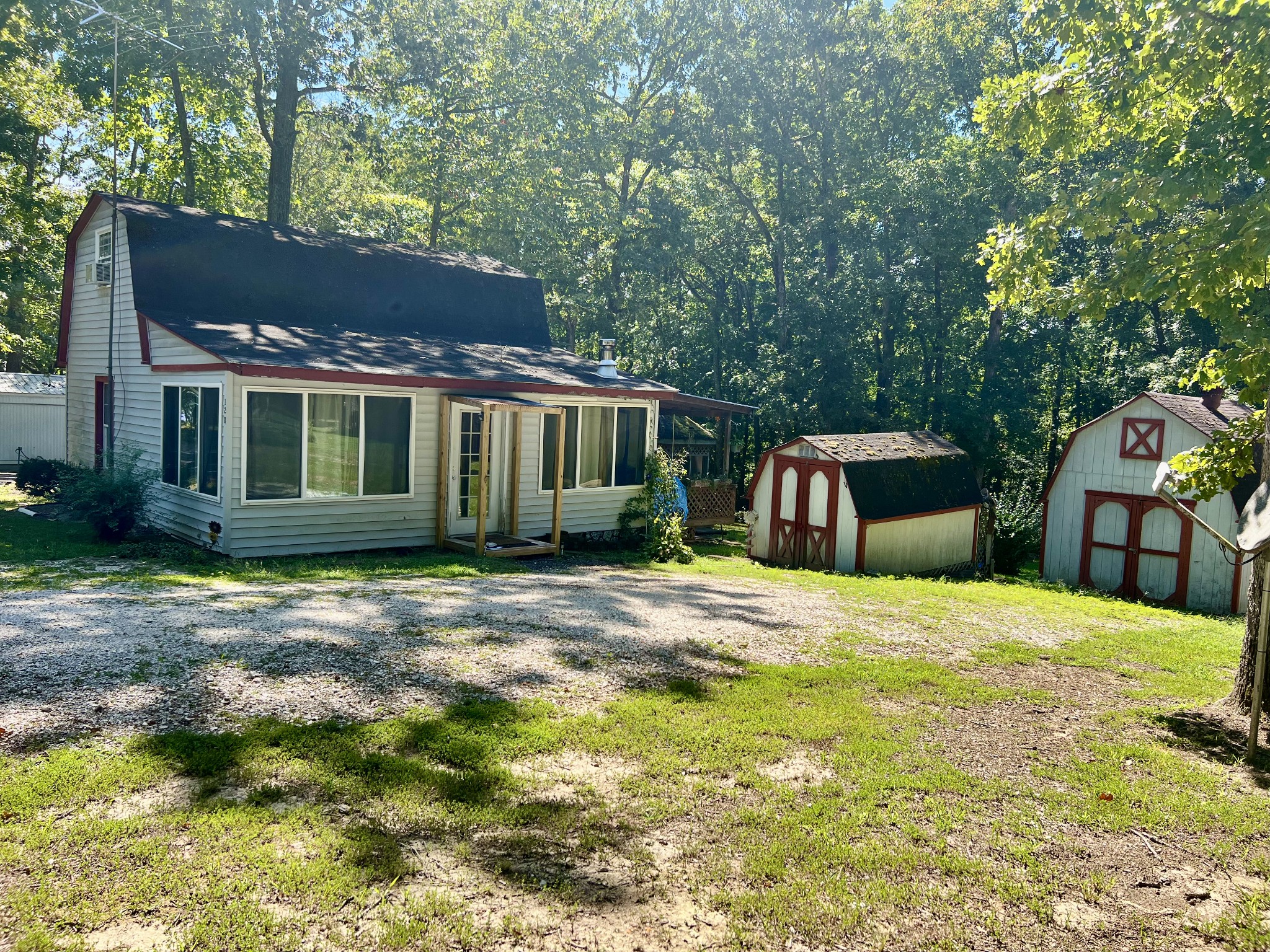 120 Branch Road Springville, TN 38256 - Photo 1 of 5 Gallery Image 1