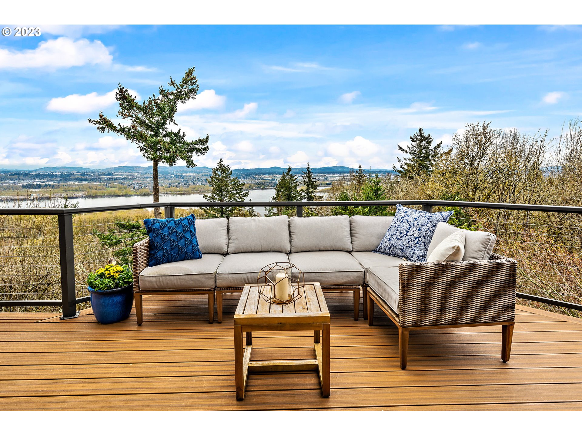 400 Northwest View Ridge Street Camas, WA 98607 - Photo 13 of 48 Deck