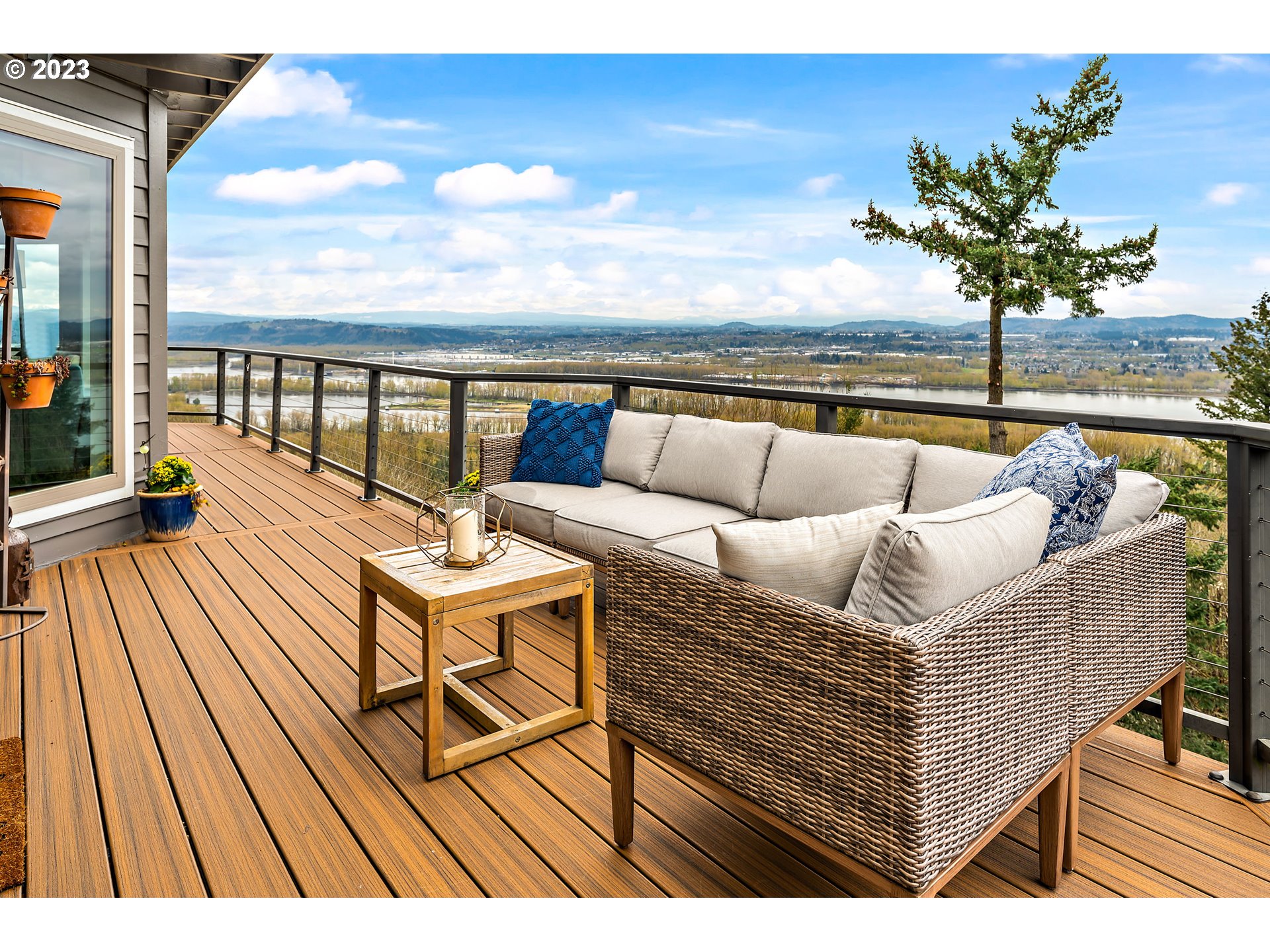 400 Northwest View Ridge Street Camas, WA 98607 - Photo 14 of 48 Deck