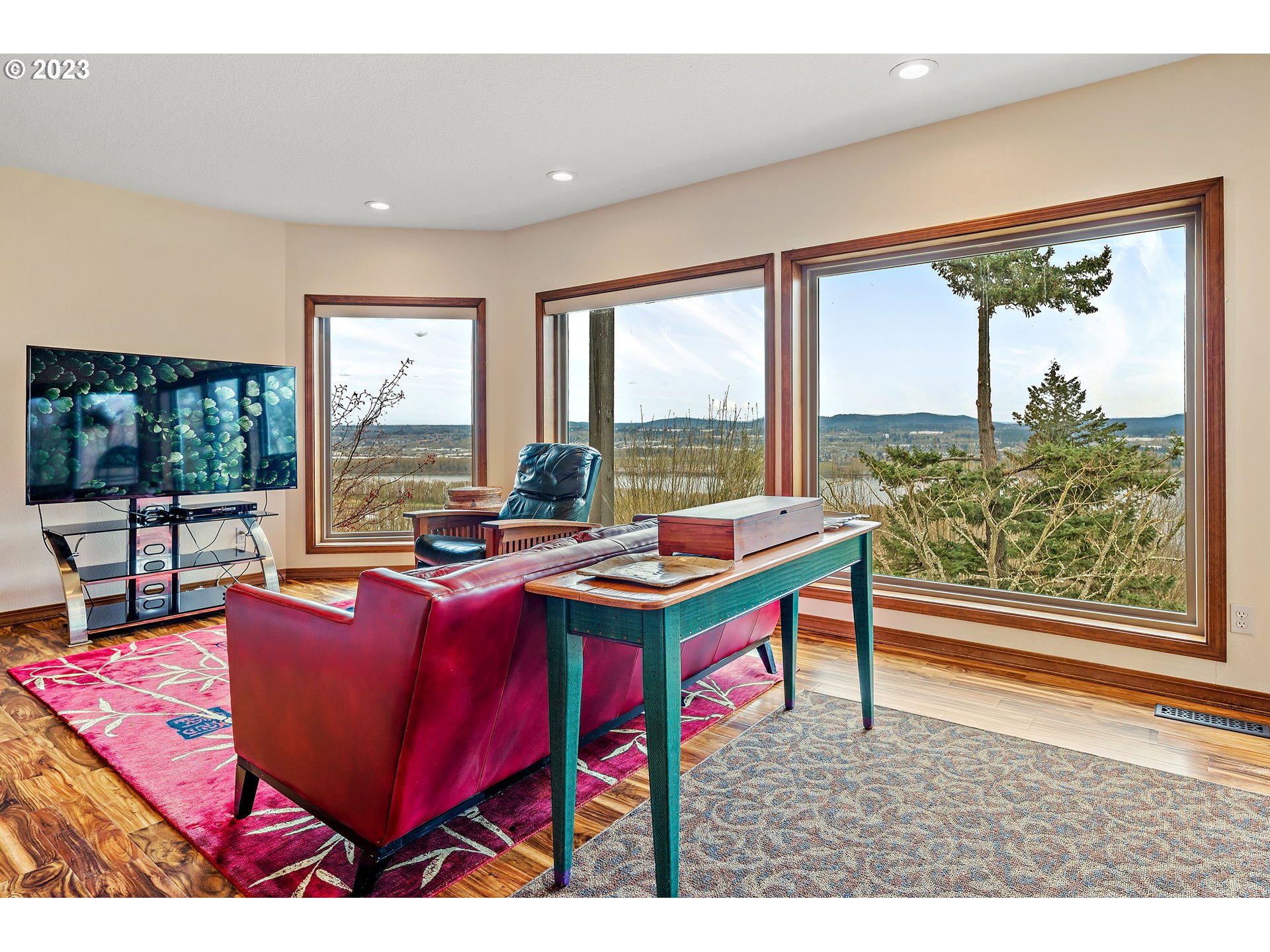 400 Northwest View Ridge Street Camas, WA 98607 - Photo 32 of 48 Family Room