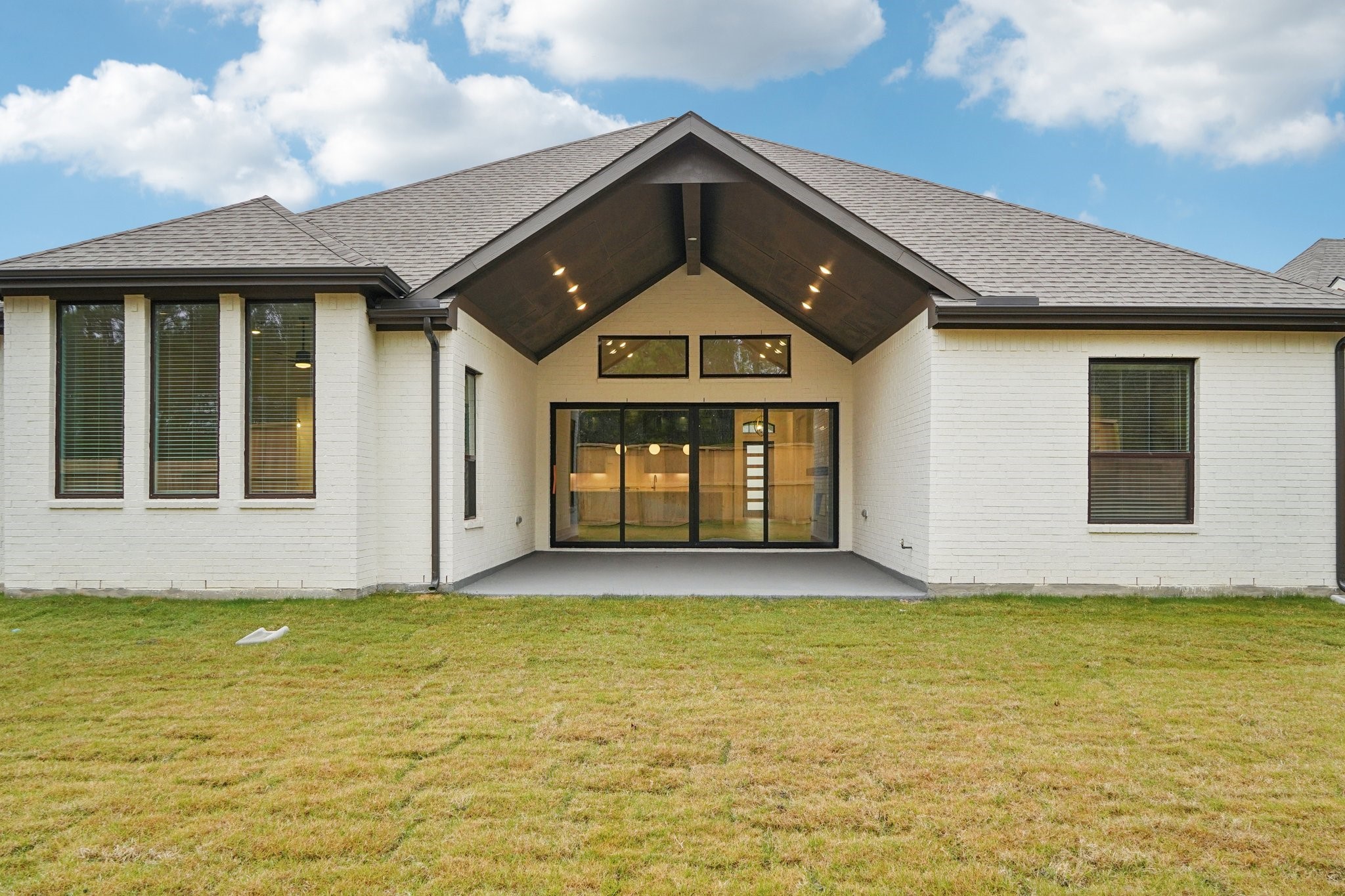 13091 Whitewater Way Conroe, TX 77302 - Photo 39 of 48 Representative Photo