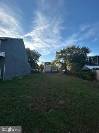 $15,000 | 208 South 3rd Street, Darby, PA 19023