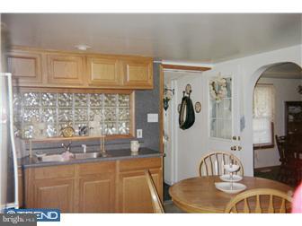 2 Fordham Road Pennsville, NJ 08070 - Photo 4 of 9 Kitchen