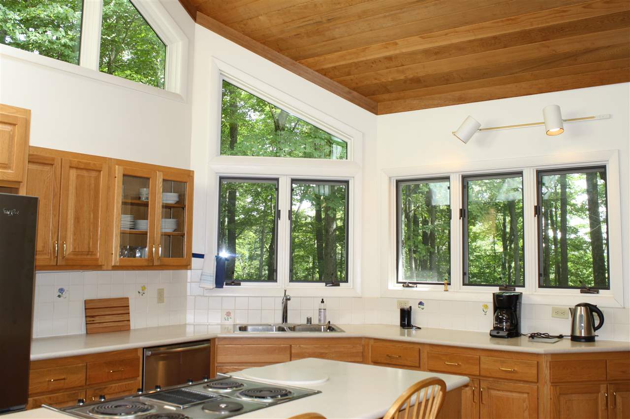 1202 Branch Hill Road Readsboro, VT 05350 - Photo 11 of 40