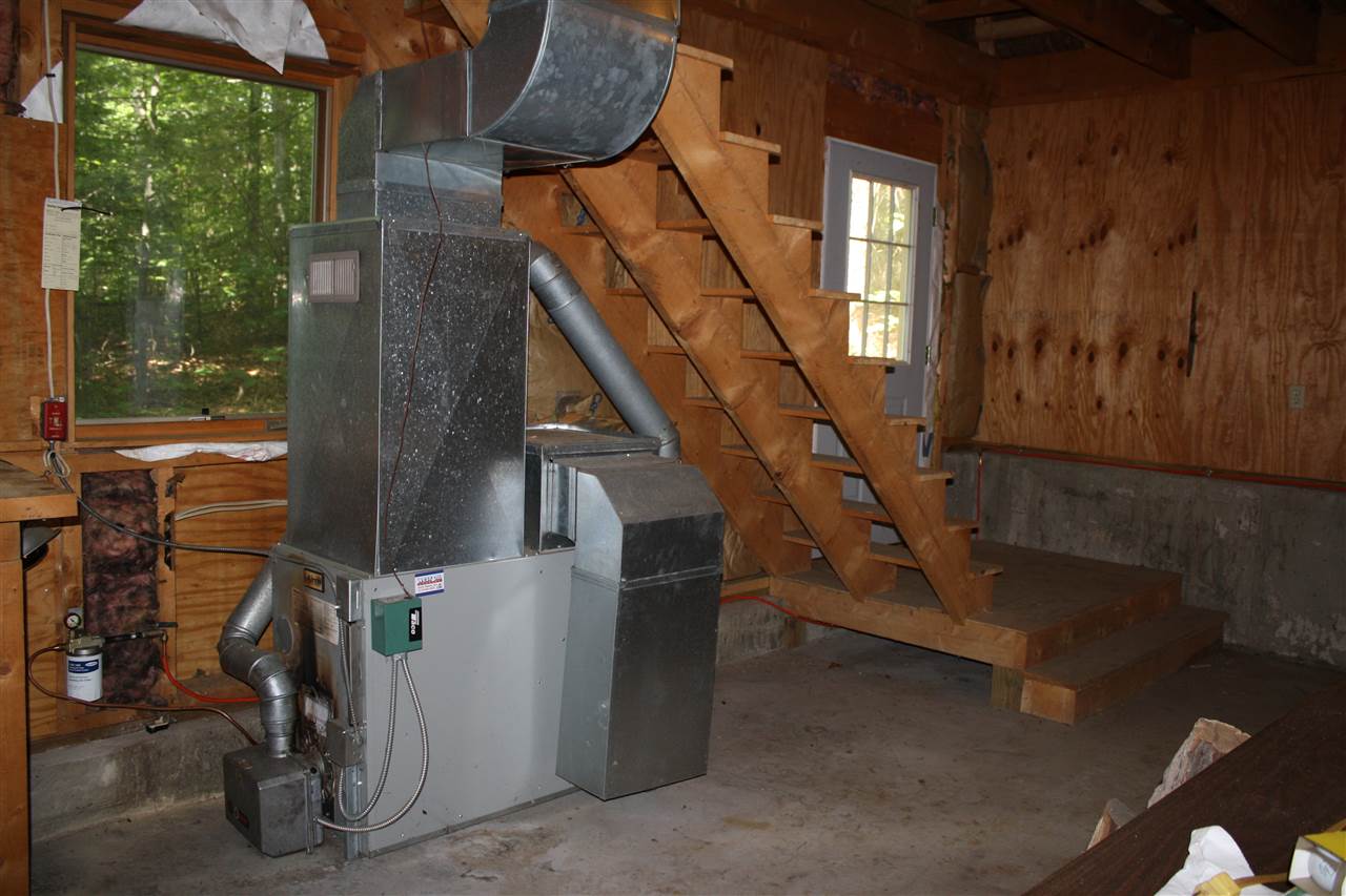 1202 Branch Hill Road Readsboro, VT 05350 - Photo 36 of 40