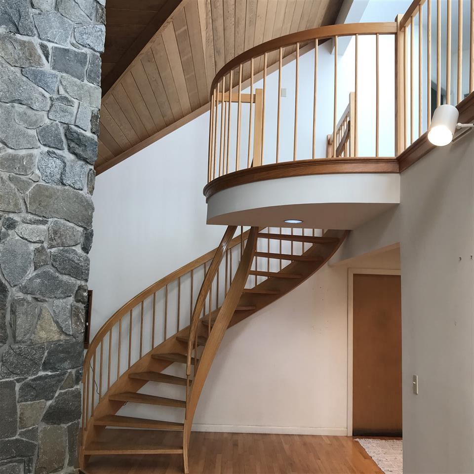 1202 Branch Hill Road Readsboro, VT 05350 - Photo 7 of 40