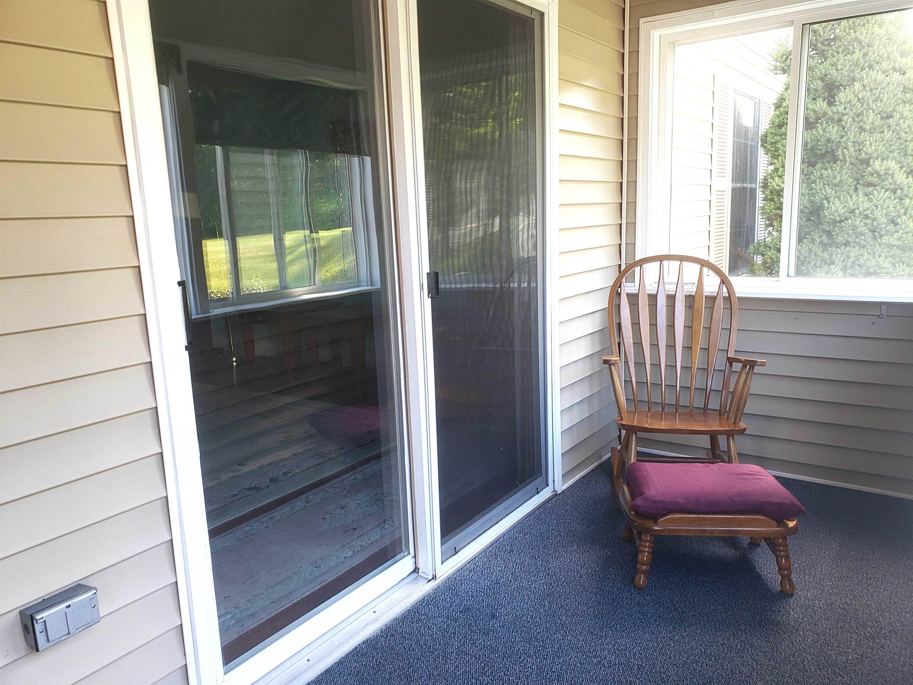 491 Mammoth Road, Unit 24 Londonderry, NH 03053 - Photo 26 of 29 Gallery Image 26