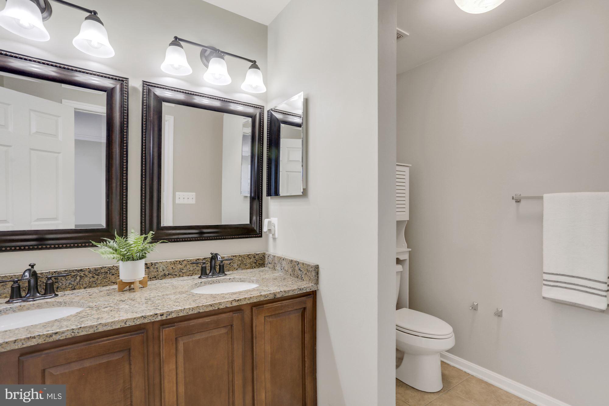1334 Decatur Street Baltimore, MD 21230 - Photo 40 of 83 Large Owner's Suite Full Bathroom