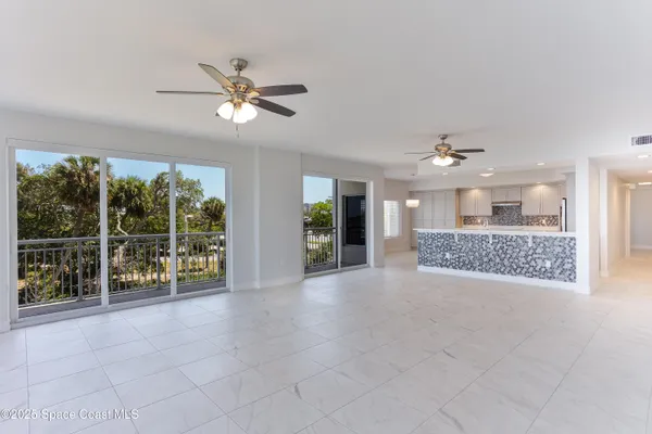 $3,500 | 1465 South Harbor City Boulevard, Unit 304, Melbourne, FL 32901