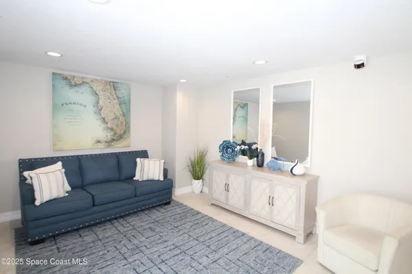 $3,500 | 1465 South Harbor City Boulevard, Unit 304, Melbourne, FL 32901