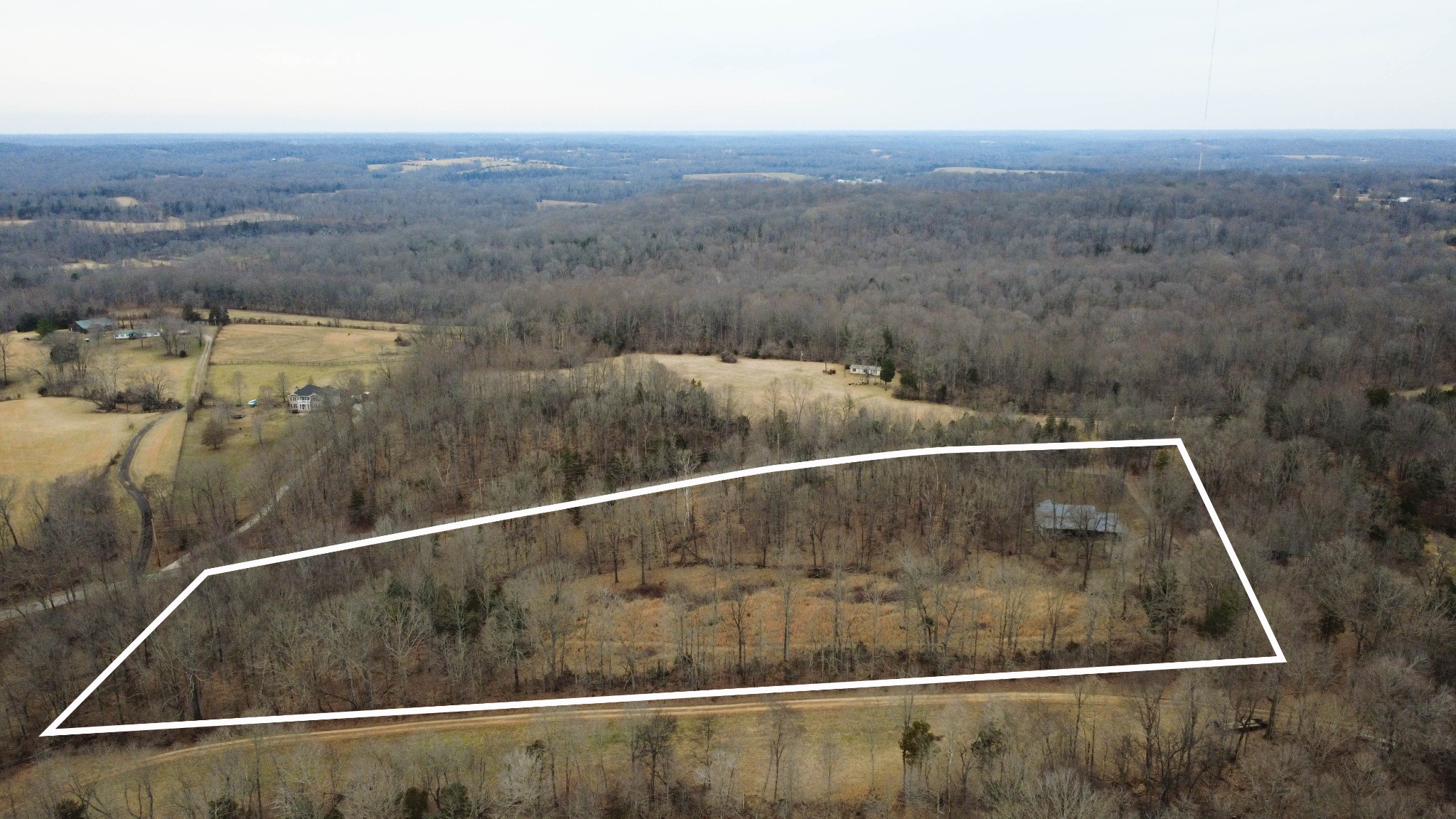 1201 Gallion Road Cumberland Furnace, TN 37051 - Photo 26 of 29 a view of a balcony