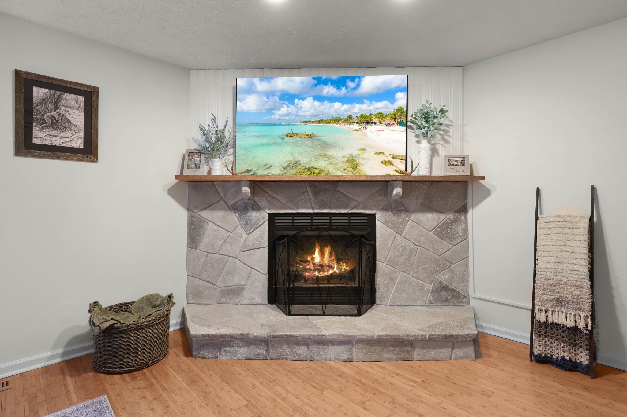 1201 Gallion Road Cumberland Furnace, TN 37051 - Photo 7 of 29 a living room with furniture and a fireplace