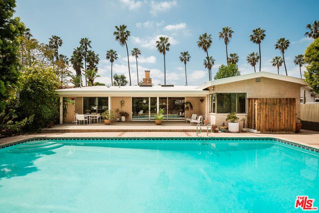 $1,950,000 | 4110 Pine Avenue, Long Beach, CA 90807