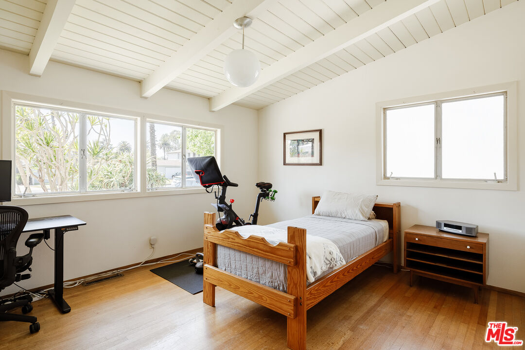 4110 Pine Avenue Long Beach, CA 90807 - Photo 39 of 42